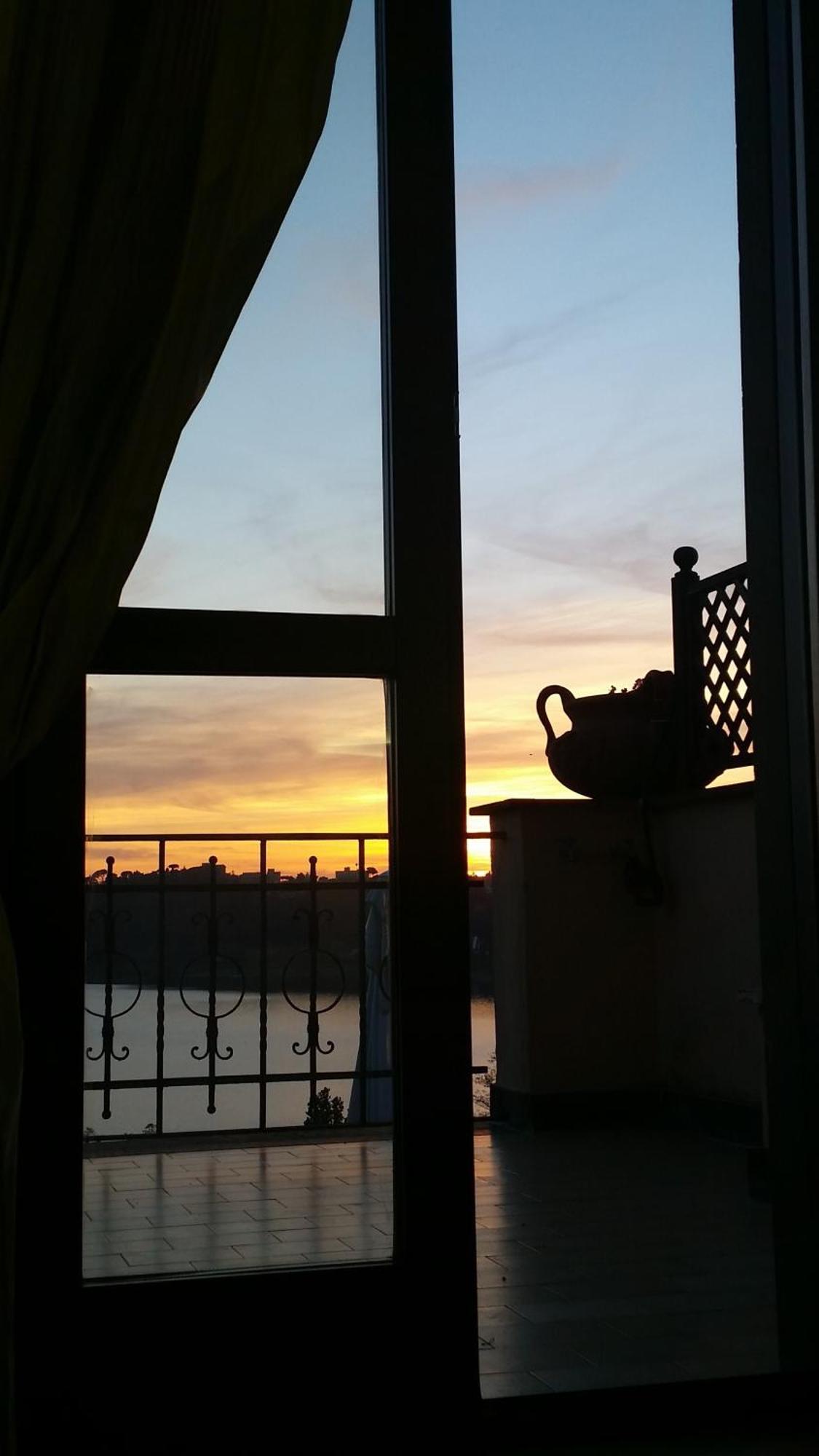 Hotel Villa Degli Angeli カステル・ガンドルフォ エクステリア 写真
