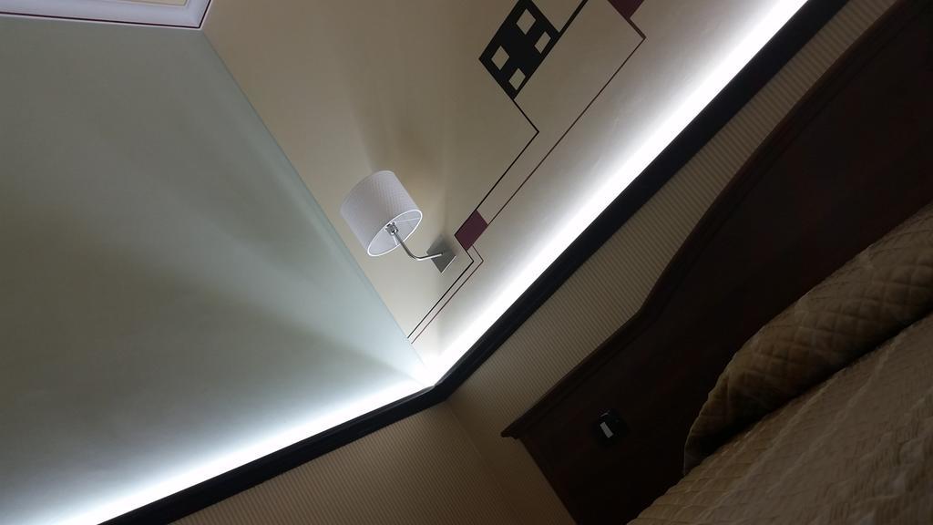 Hotel Villa Degli Angeli カステル・ガンドルフォ エクステリア 写真