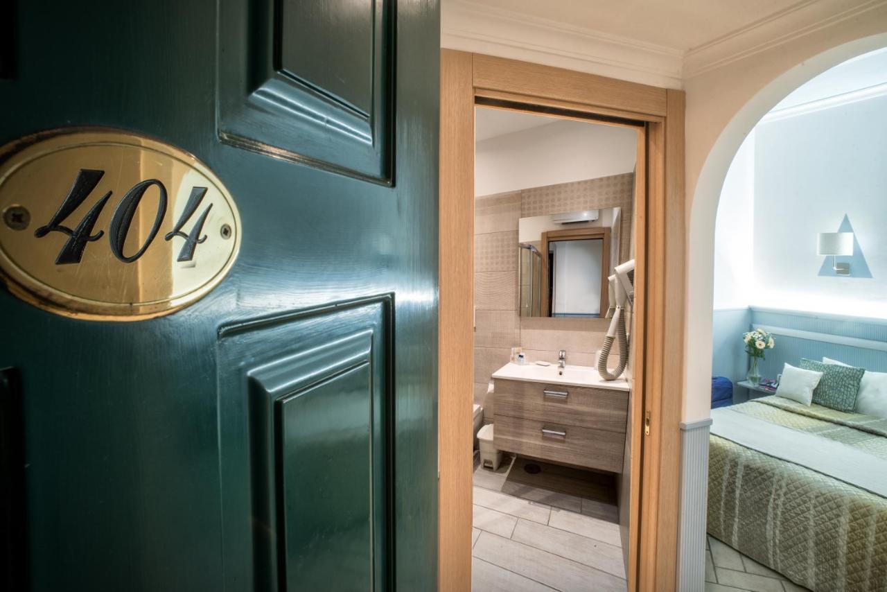 Hotel Villa Degli Angeli カステル・ガンドルフォ エクステリア 写真